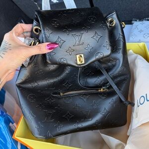 Coussin embossed backpack